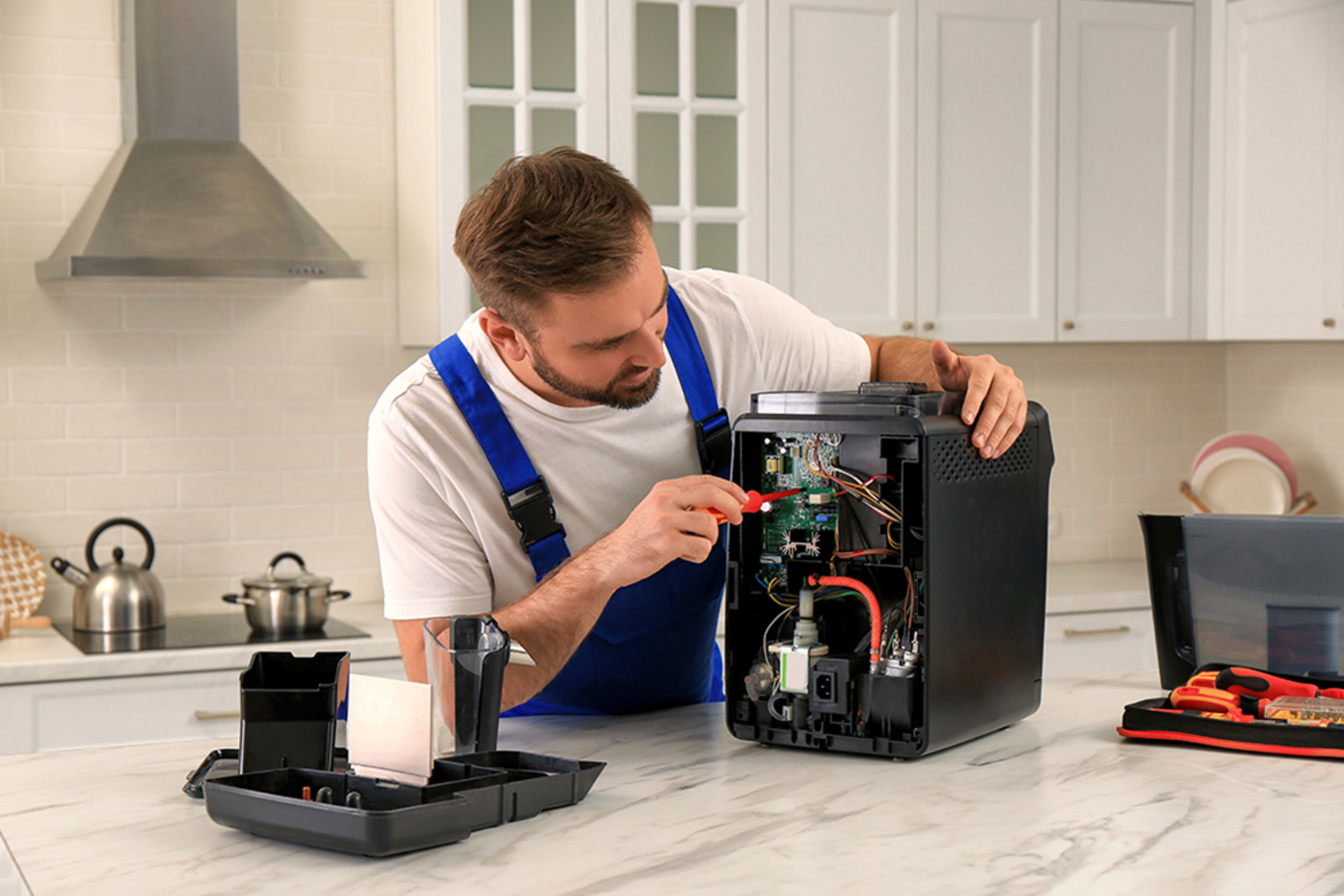 Kaffeevollautomaten-Service bei Elektro Kümmerling & Kirst GmbH in Geratal